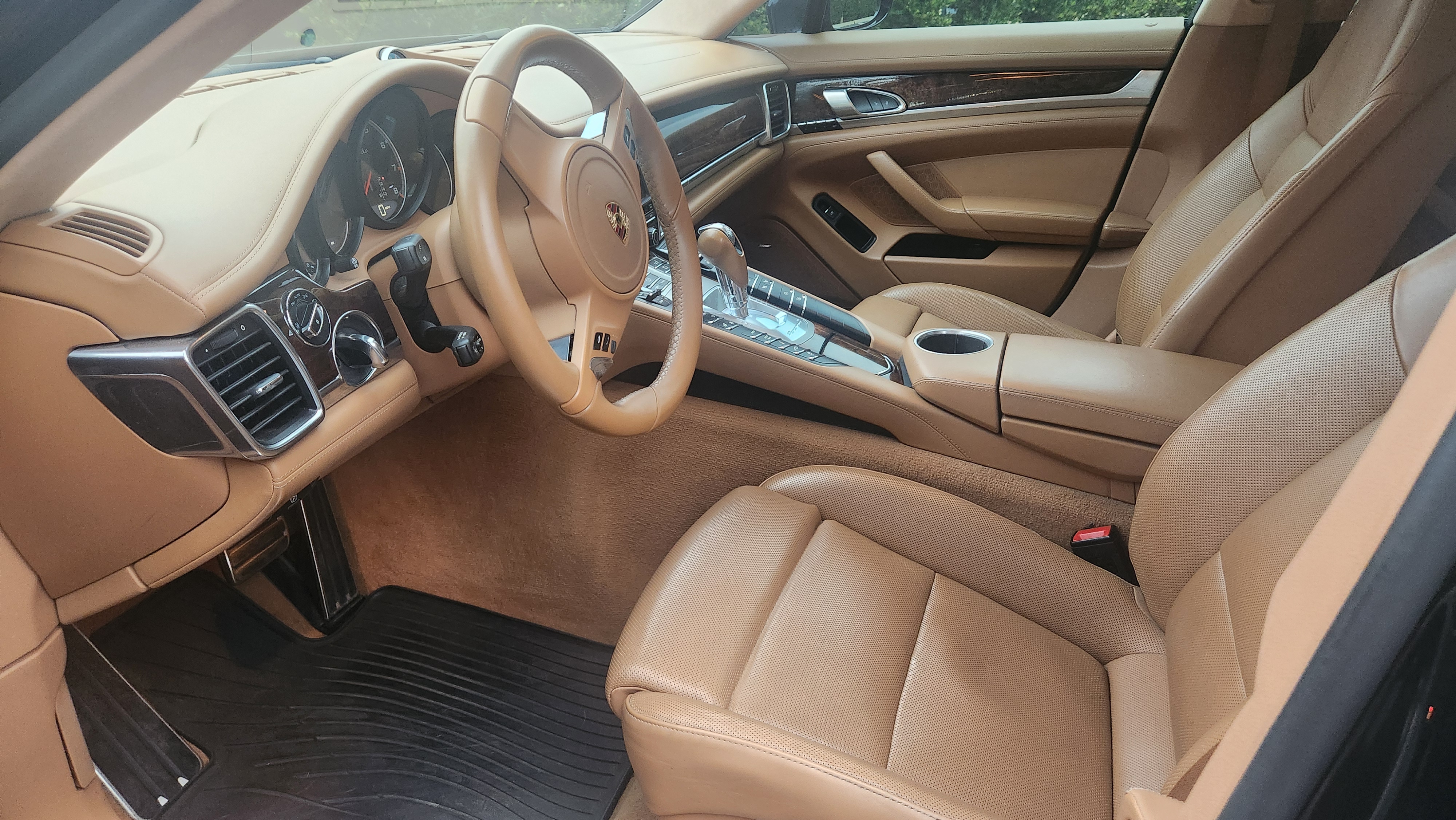 Used 2014 Porsche Panamera Turbo w/ Premium Package Plus AWD/4WD image 9