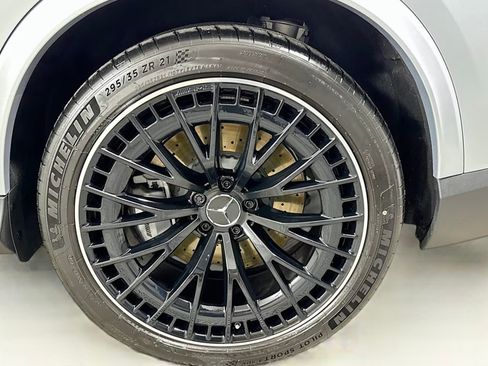 Used 2024 Mercedes-Benz GLC 43 AMG GLC 43 4MATIC Sport Utility 4D image 23