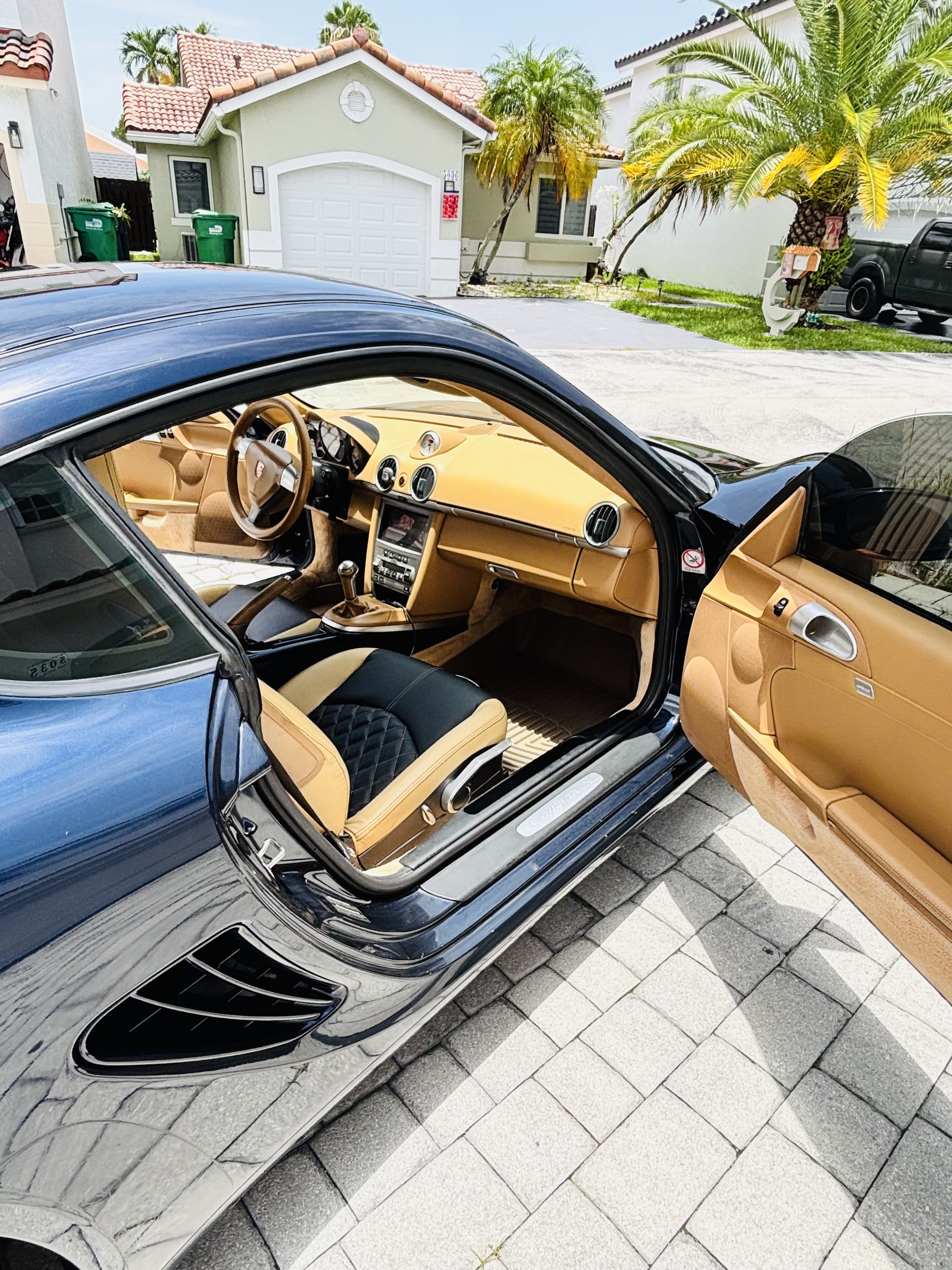 Used 2007 Porsche Cayman S RWD image 9