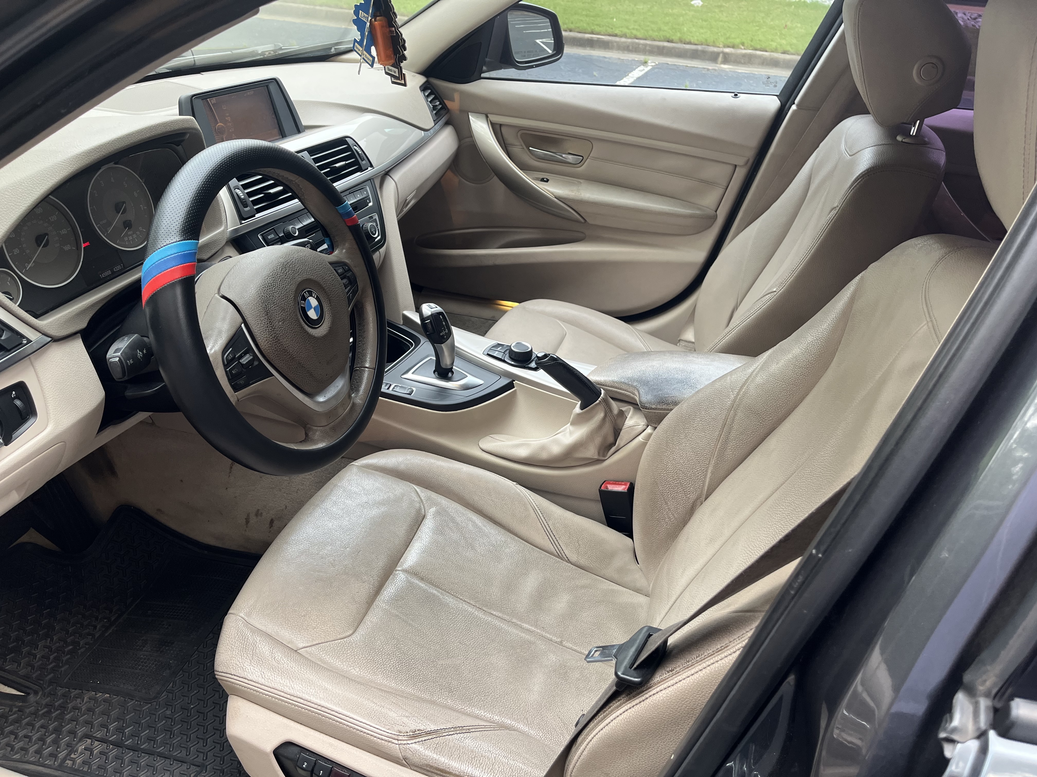 Used 2012 BMW 328i Sedan RWD image 8