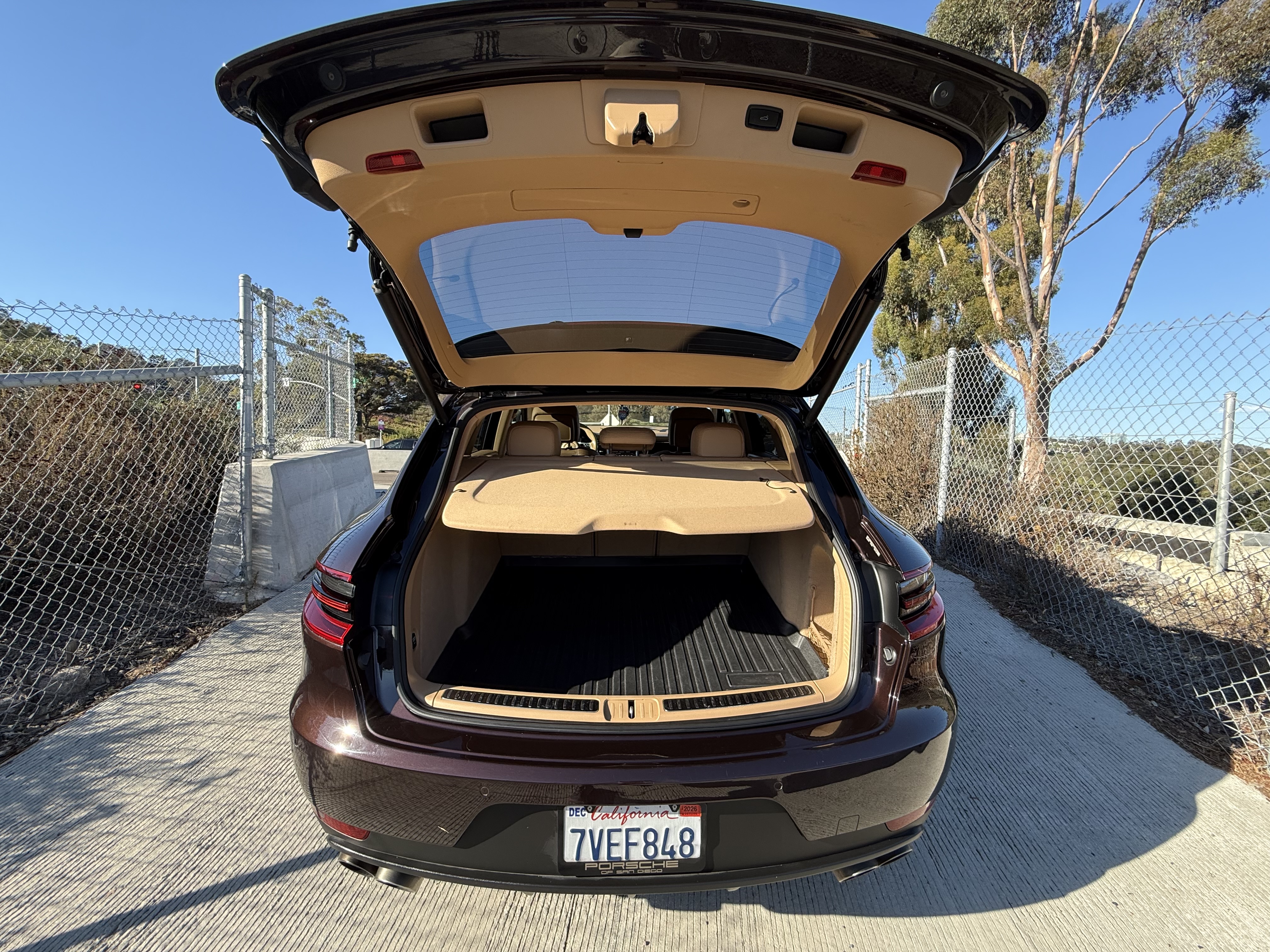 Used 2016 Porsche Macan S AWD/4WD image 11