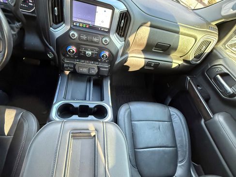 Used 2019 GMC Sierra 1500 SLT image 19