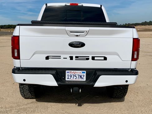 Used 2018 Ford F150 Lariat w/ Equipment Group 502A Luxury AWD/4WD image 6
