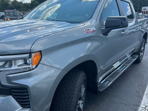 Used 2023 Chevrolet Silverado 1500 RST image 11