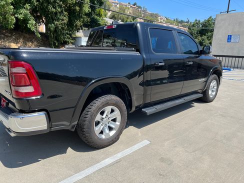 Used 2022 RAM 1500 Laramie AWD/4WD image 11