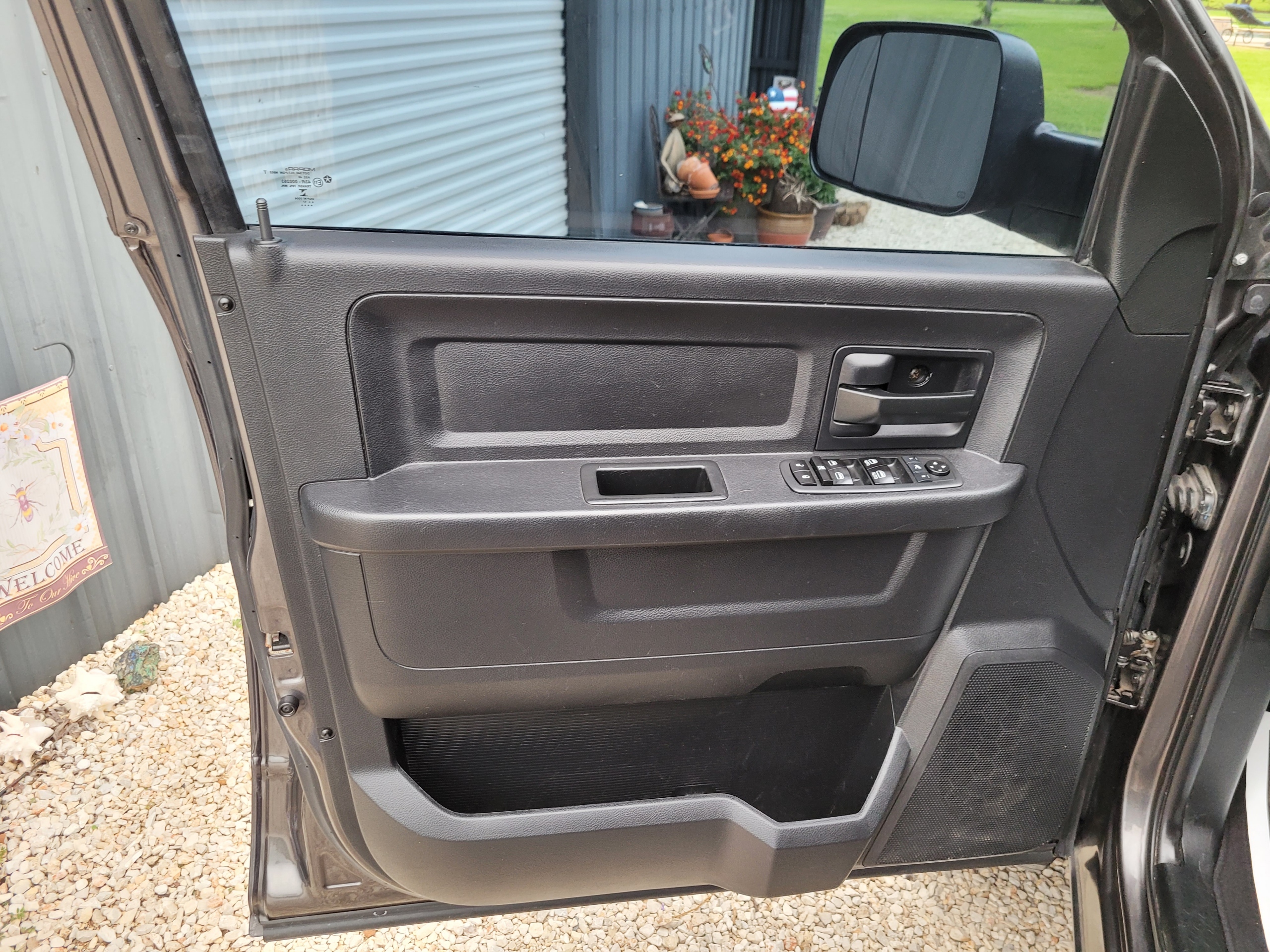 Used 2017 RAM 2500 Tradesman w/ Popular Equipment Group AWD/4WD image 13