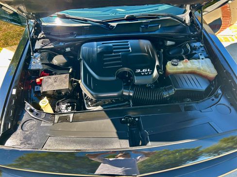 Used 2020 Dodge Challenger GT RWD image 11