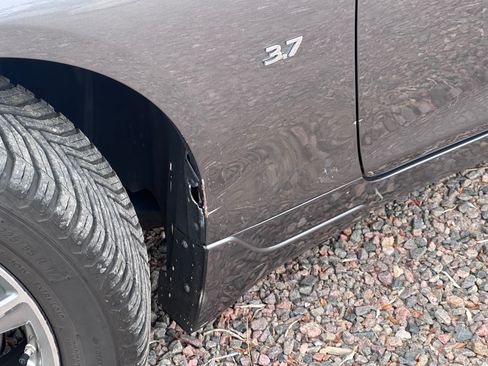 Used 2015 INFINITI Q50 Premium w/ Deluxe Touring Package image 13