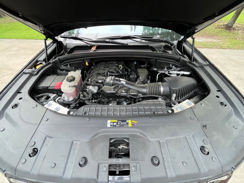 Used 2022 Jeep Grand Cherokee Limited AWD/4WD image 11