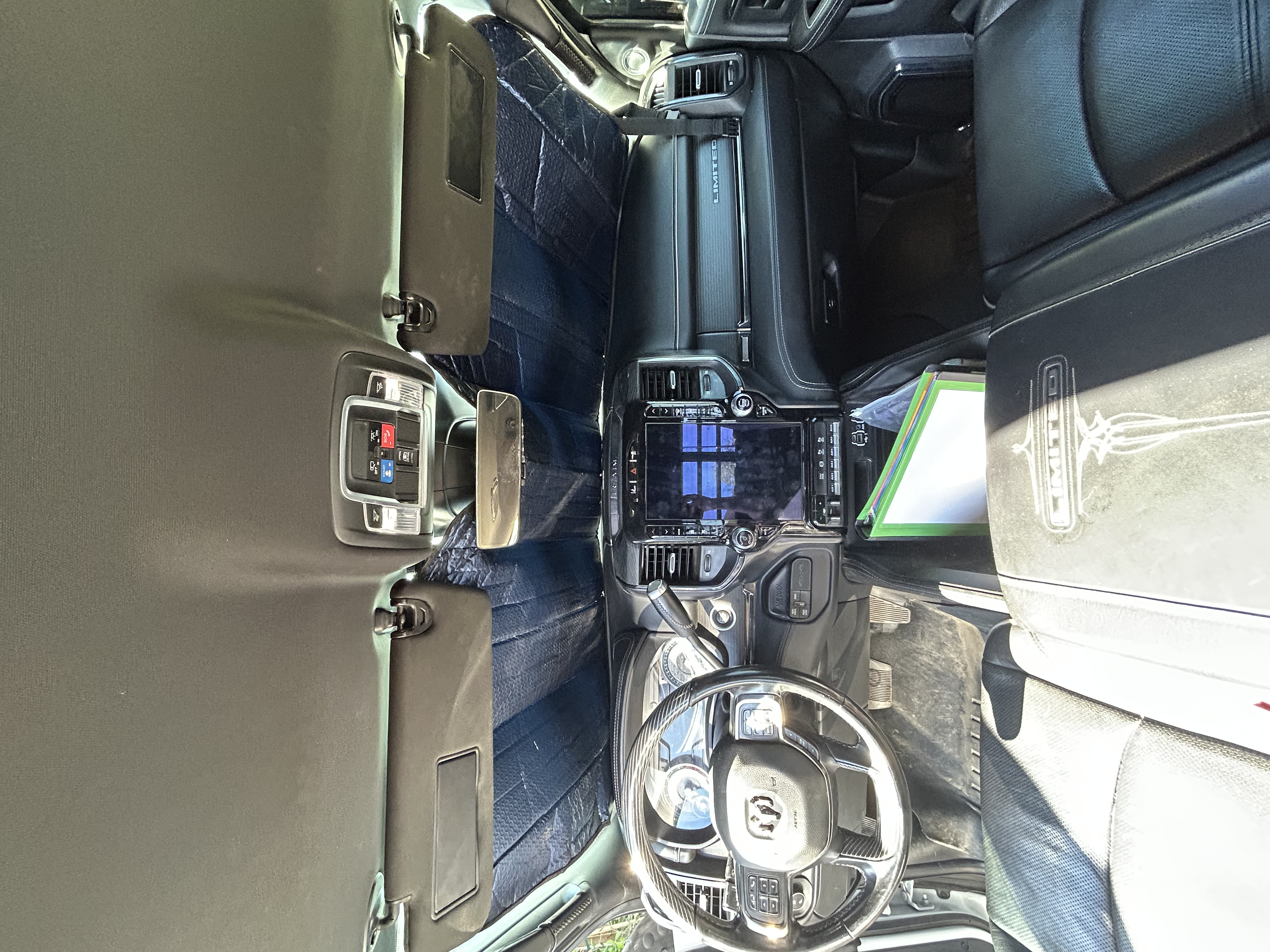 Used 2022 RAM 5500 4x4 Crew Cab image 27