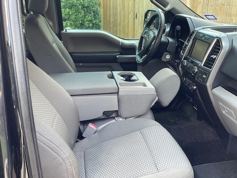 Used 2015 Ford F150 XLT w/ Equipment Group 302A Luxury RWD image 8