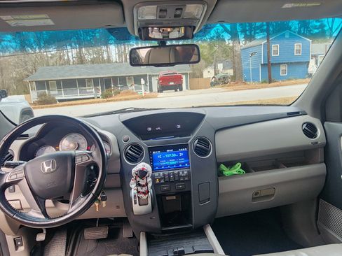 Used 2010 Honda Pilot EX-L image 6