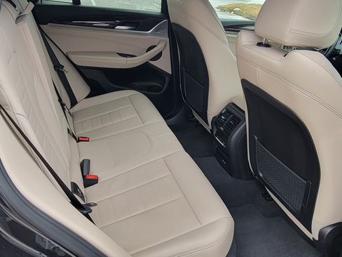 Used 2021 BMW X3 xDrive30i w/ Convenience Package image 16