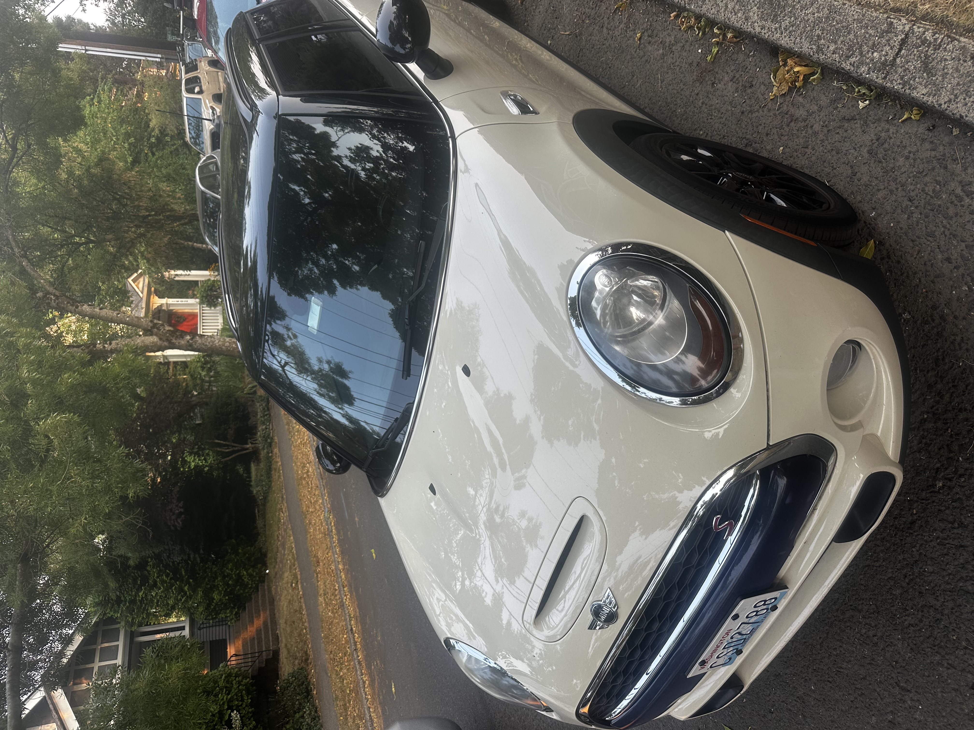 Used 2017 MINI Cooper S FWD image 4