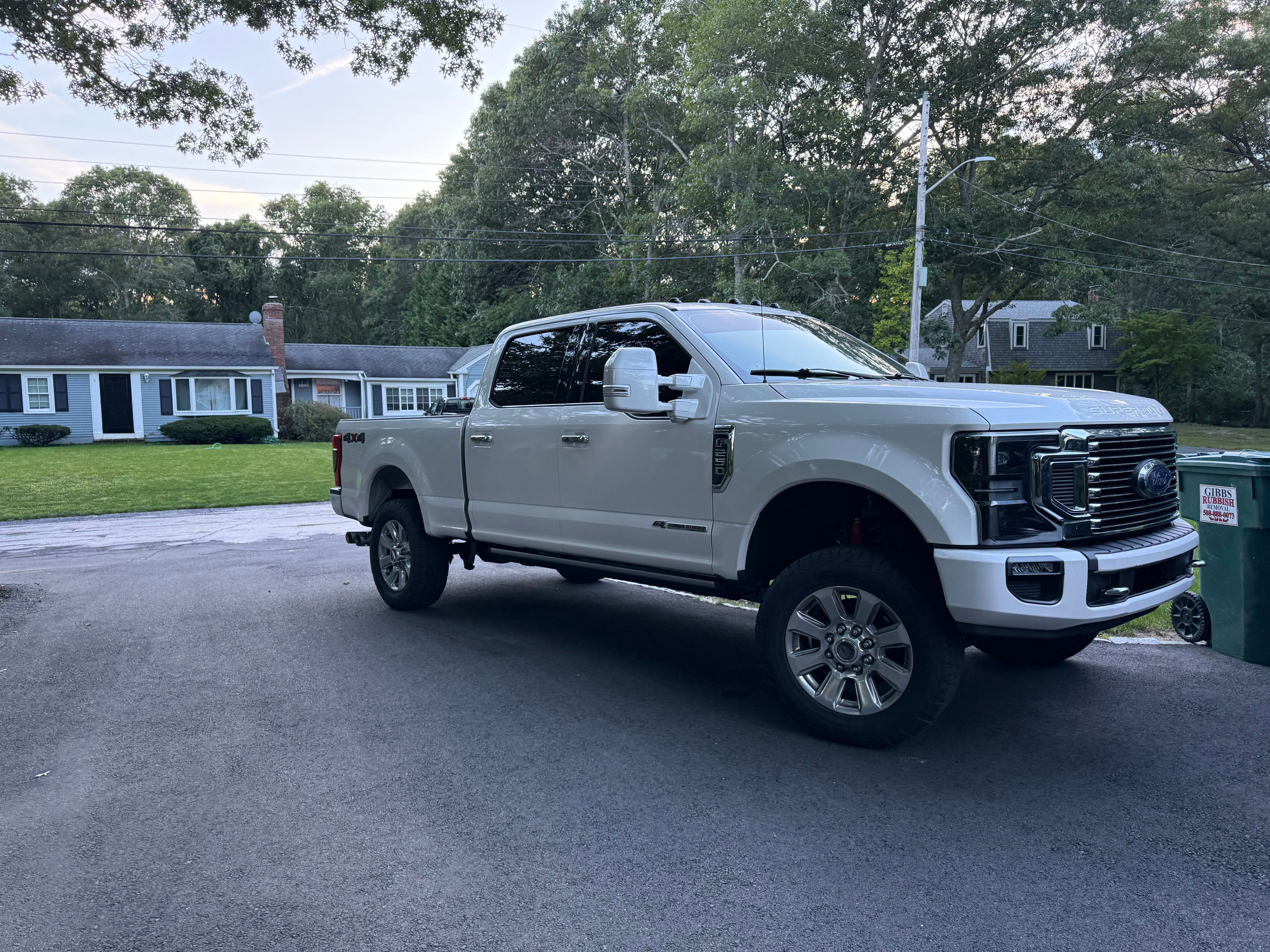 Used 2017 Ford F250 Platinum w/ Platinum Ultimate Package AWD/4WD image 5