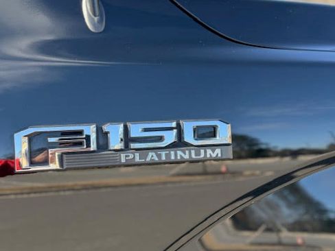 Used 2016 Ford F150 Platinum w/ Equipment Group 701A Luxury image 6