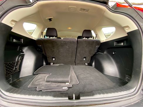 Used 2014 Honda CR-V LX image 11