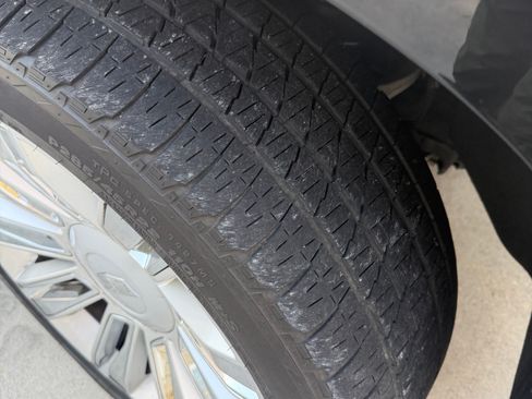 Used 2015 Cadillac Escalade ESV Platinum image 26