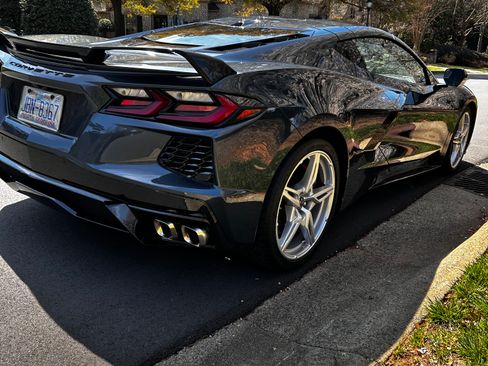 Used 2021 Chevrolet Corvette Stingray Preferred Cpe w/ Z51 Performance Package image 5