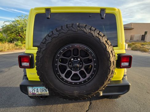 Used 2022 Jeep Wrangler Unlimited Sport image 9