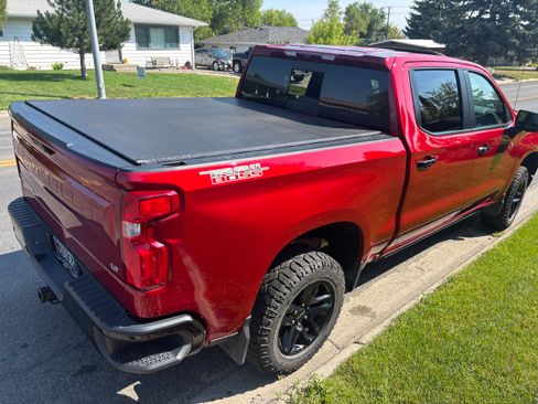 Used 2023 Chevrolet Silverado 1500 LT Trail Boss w/ LT Trail Boss Premium Package AWD/4WD image 8