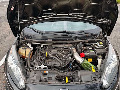 Used 2018 Ford Fiesta ST image 5