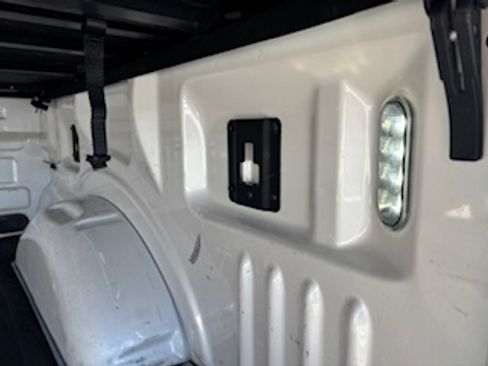 Used 2017 Ford F150 Lariat image 19