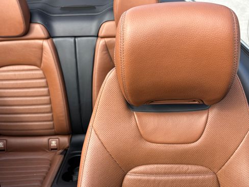 Used 2017 Mercedes-Benz C 300 4MATIC Cabriolet image 20