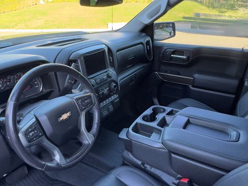 Used 2021 Chevrolet Silverado 1500 LT w/ All Star Edition Plus image 9