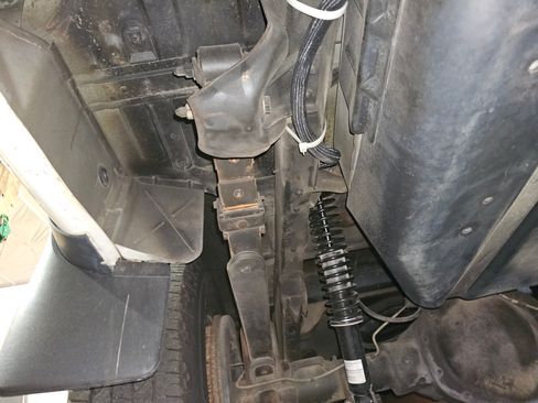 Used 1999 Chevrolet Suburban 2500 w/ Preferred Equipment Group 2 image 26