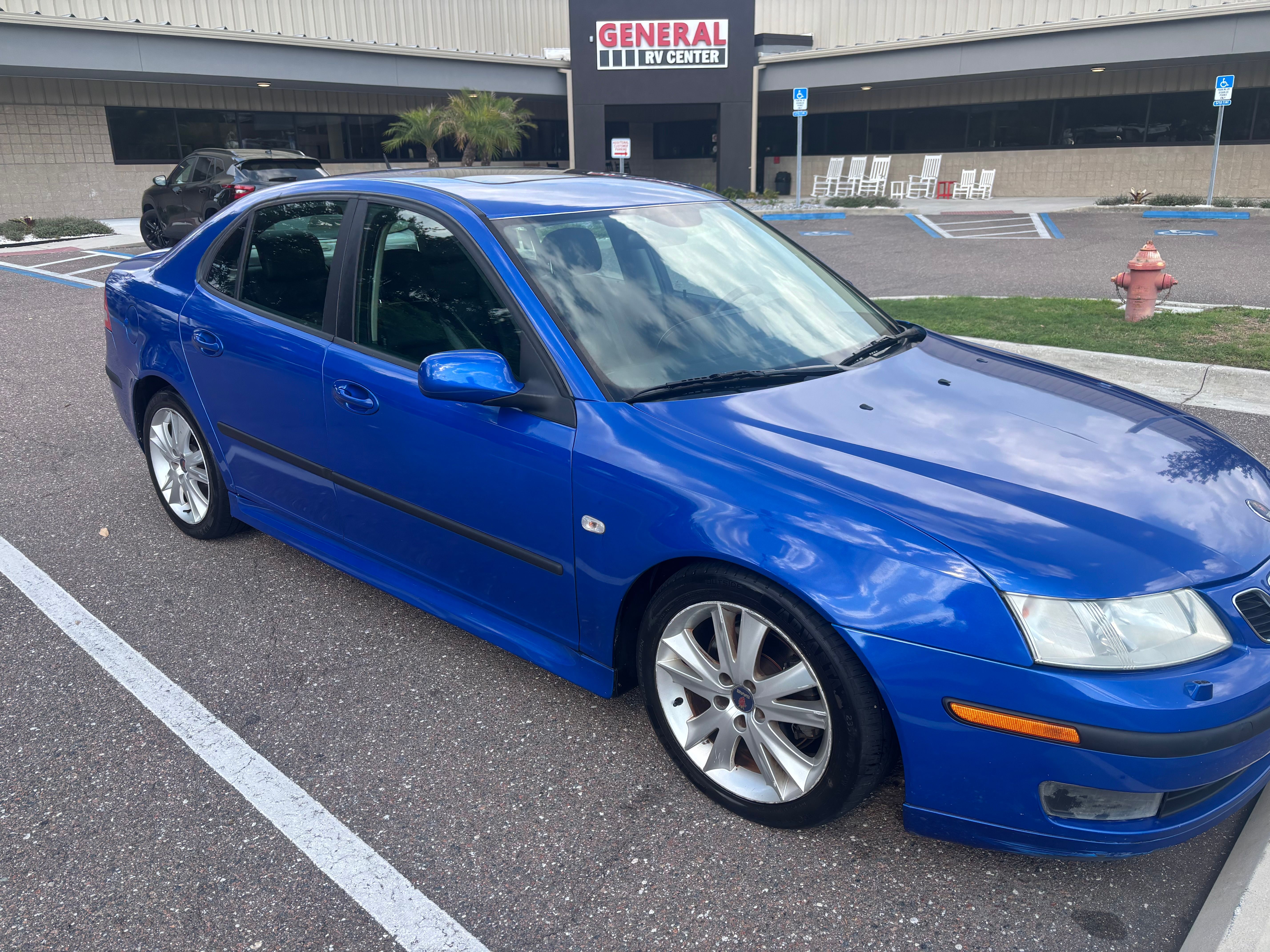 Used 2007 Saab 9-3 2.0T w/ Anniversary Pkg FWD image 2