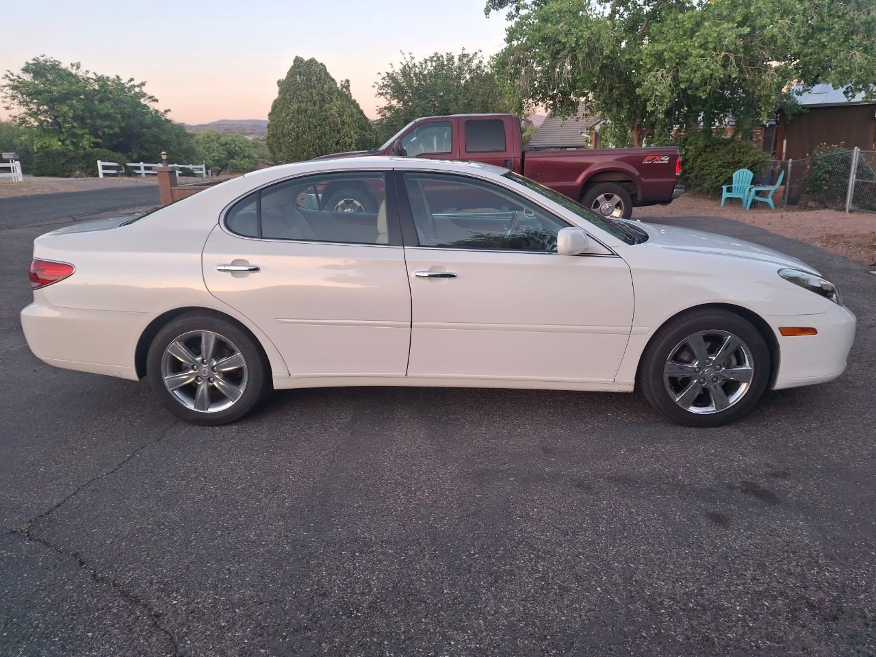 Used 2005 Lexus ES 330 FWD image 8