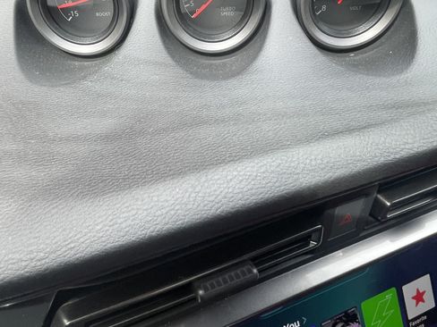 Used 2024 Nissan Z Performance w/ Floor Mat Package RWD image 18