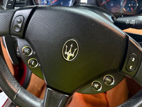 Used 2015 Maserati GranTurismo Sport RWD image 2