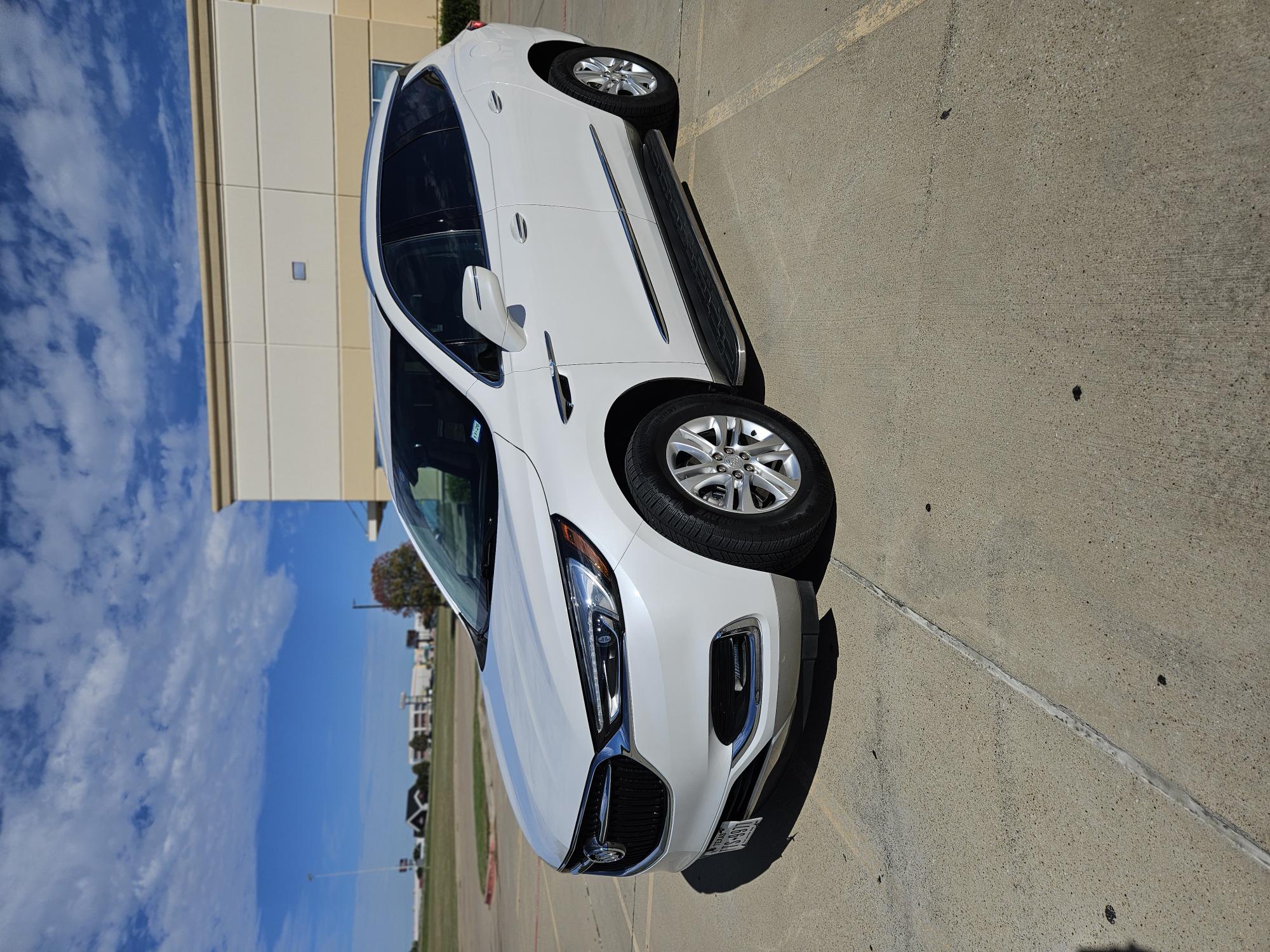 Used 2021 Buick Enclave Essence FWD image 9
