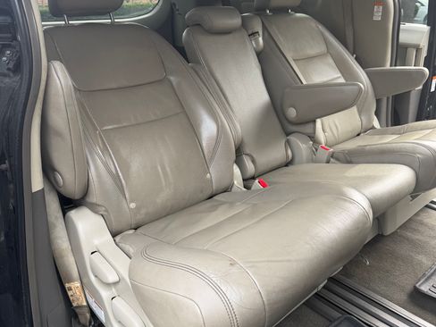 Used 2019 Toyota Sienna XLE image 20