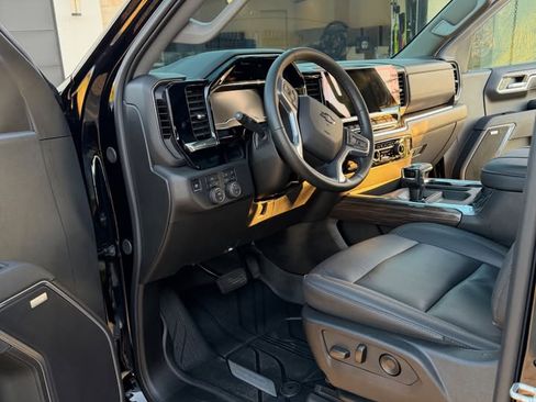 Used 2025 Chevrolet Silverado 1500 RST w/ Convenience Package II image 13