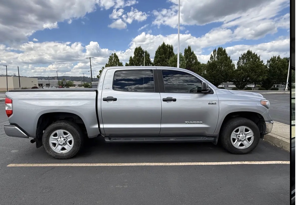 Used 2020 Toyota Tundra SR5 AWD/4WD image 1