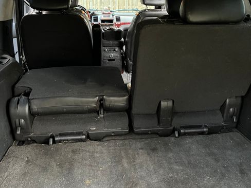 Used 2007 Cadillac Escalade ESV AWD w/ Information Package image 13