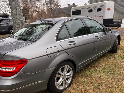 Used 2013 Mercedes-Benz C 300 4MATIC Sedan image 4