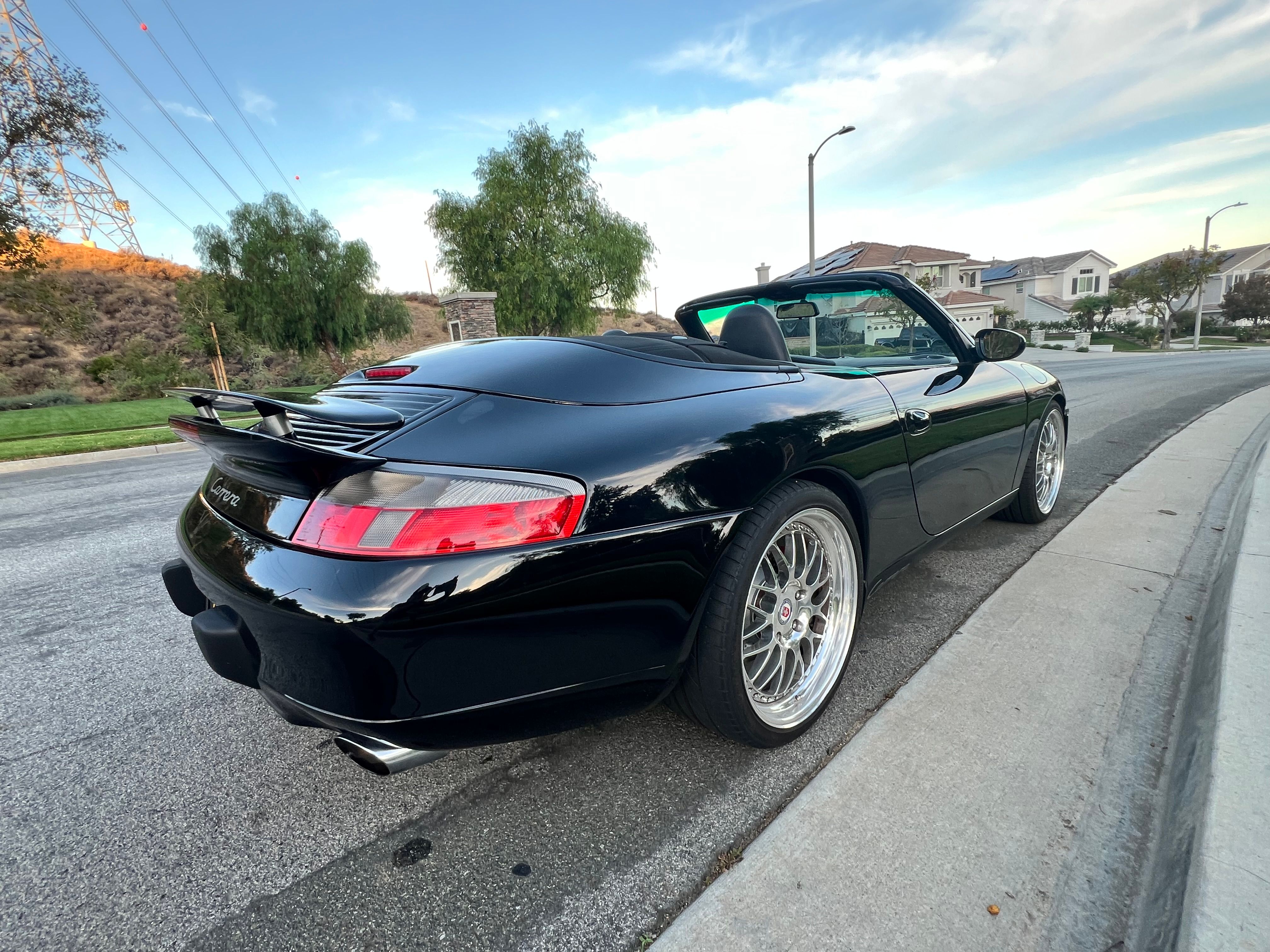 Used 1999 Porsche 911 Cabriolet image 6