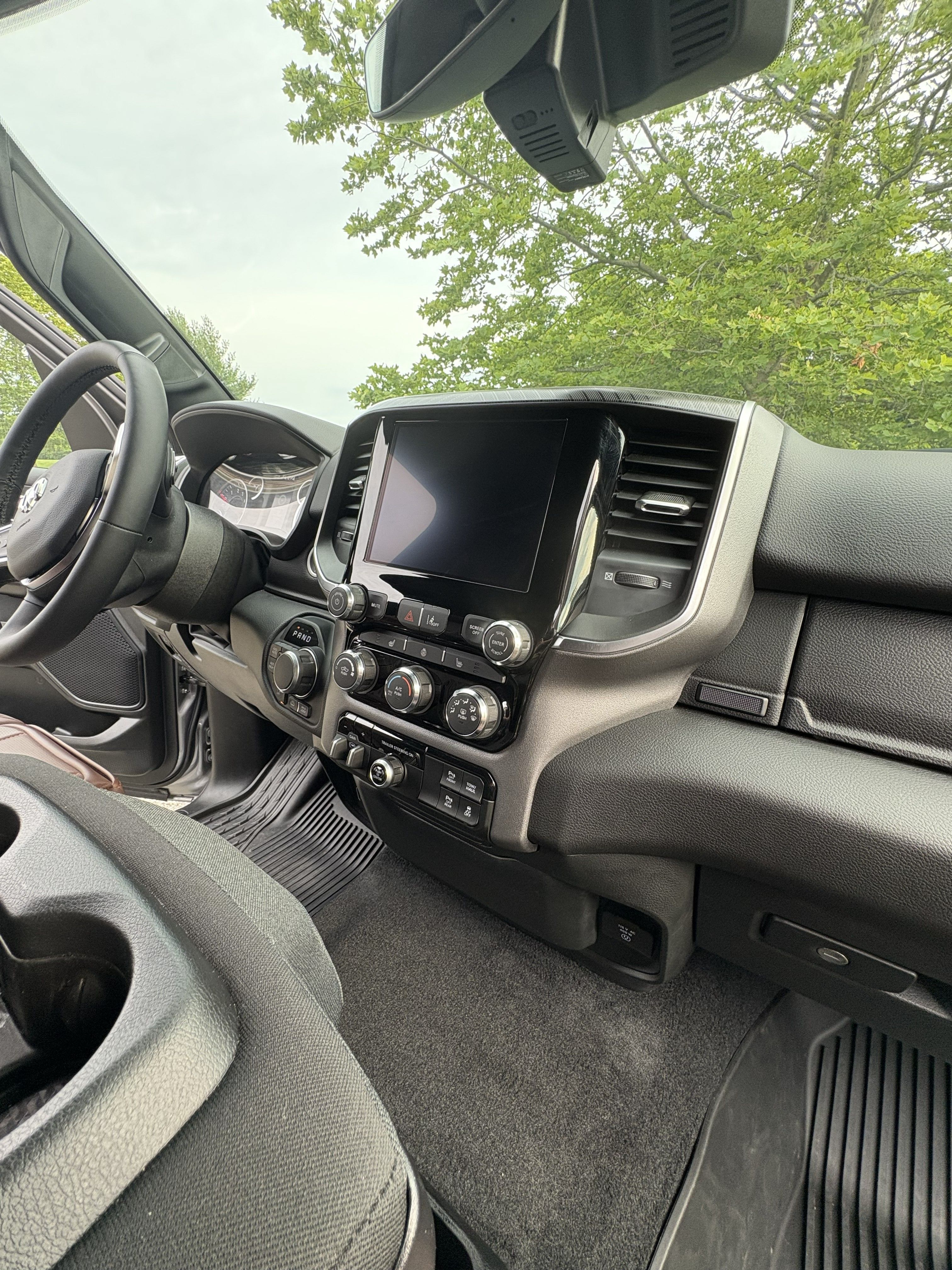 Used 2025 RAM 1500 Big Horn AWD/4WD image 24