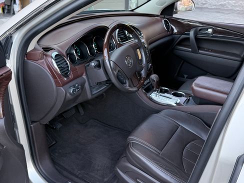 Used 2013 Buick Enclave Leather w/ Trailering Provision Package image 10