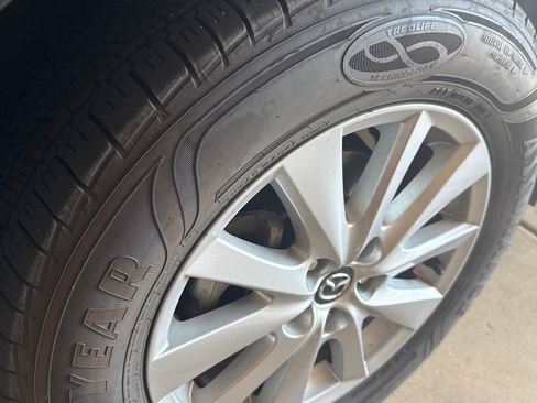 Used 2016 MAZDA CX-5 Touring image 11