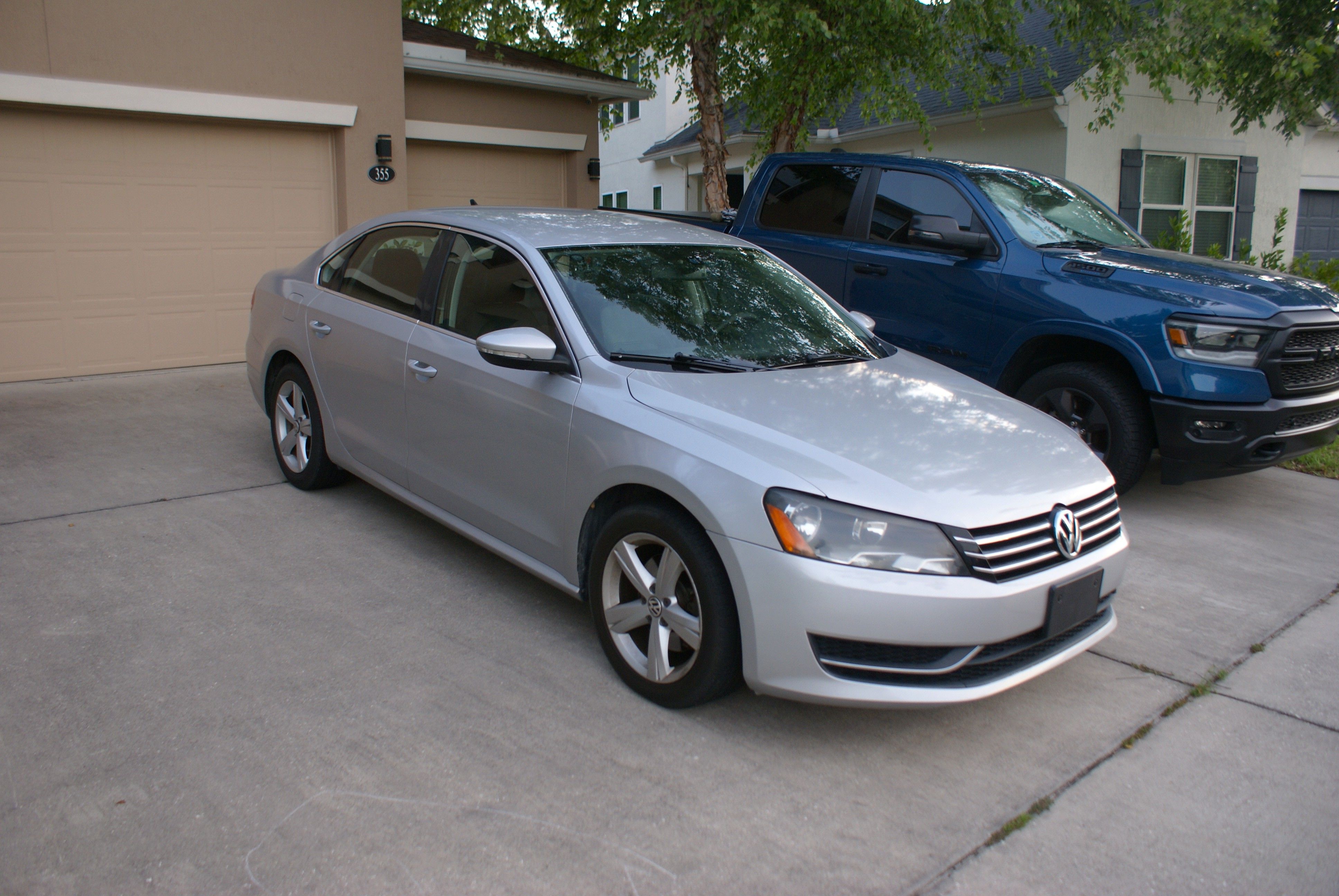 Used 2012 Volkswagen Passat 2.5 SE FWD image 8