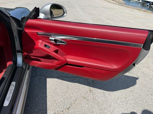 Used 2013 Porsche Boxster S RWD image 26