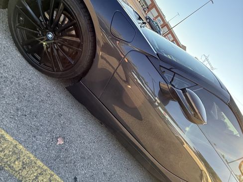 Used 2019 BMW i8 Roadster image 17