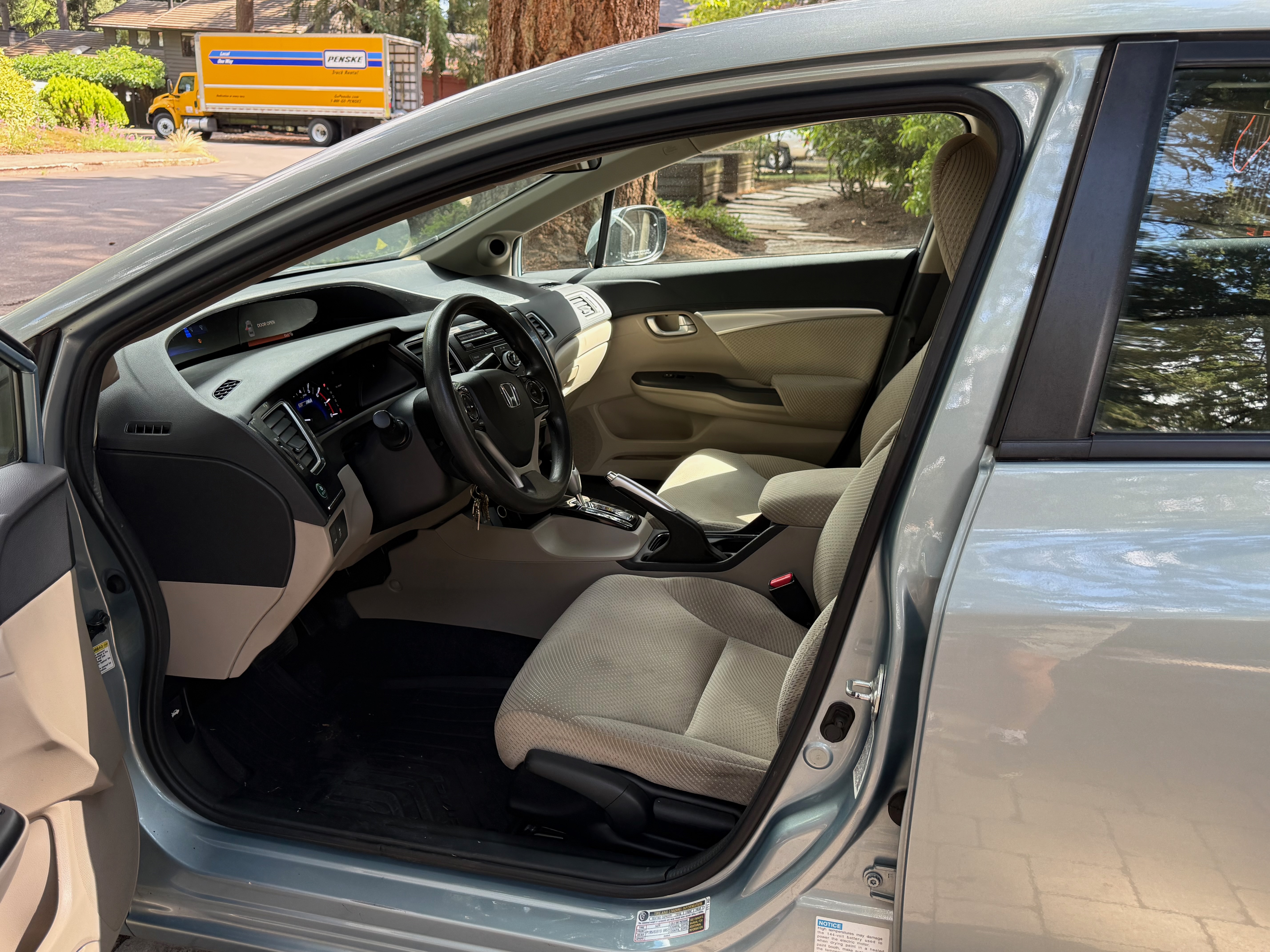 Used 2013 Honda Civic Hybrid Sedan image 12