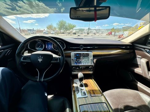 Used 2014 Maserati Quattroporte GTS RWD image 15