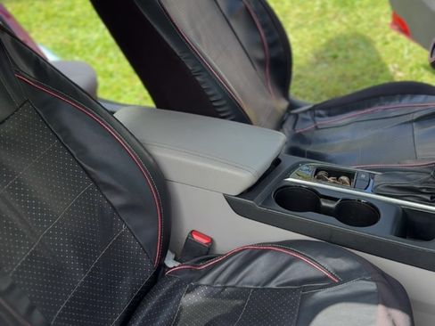 Used 2015 Hyundai Sonata SE image 13